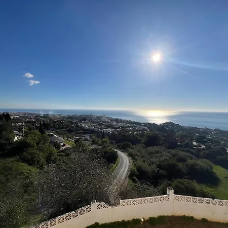 Tranquil Escape In Historic Benalmádena