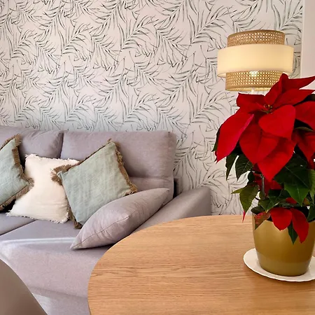 Apartment Tranquil Escape In Historic *